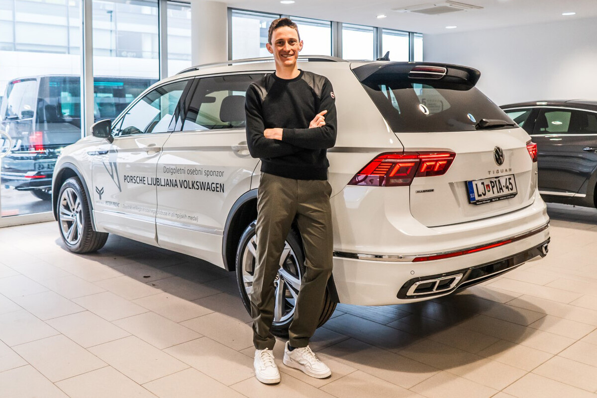 VW Tiguan R-Line in Peter Prevc