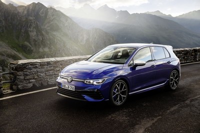 VW-GOLF-8-R-2020-2021_2