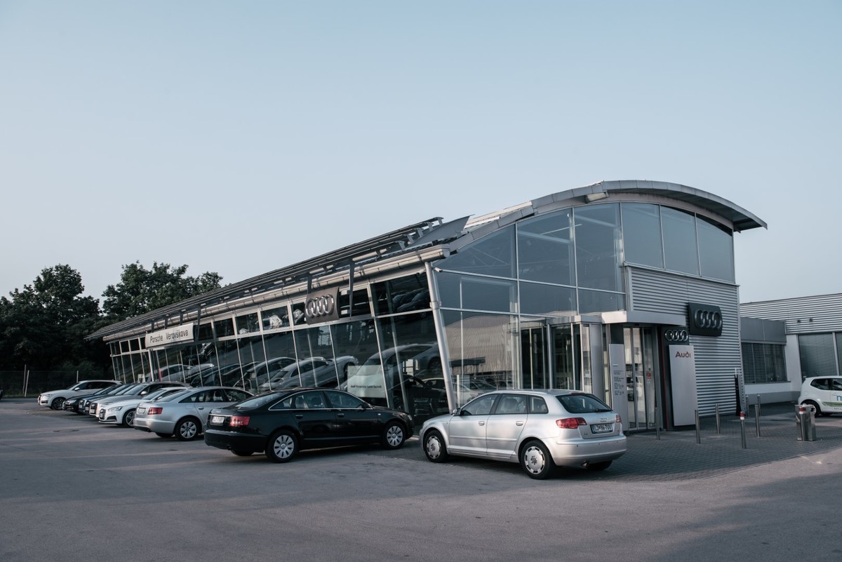 Avtoservis Ljubljana - Porsche Verovškova