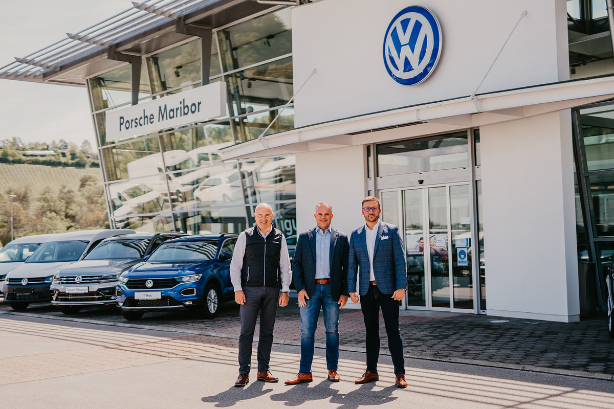 Boštjan Pepevnik s svojo ekipo