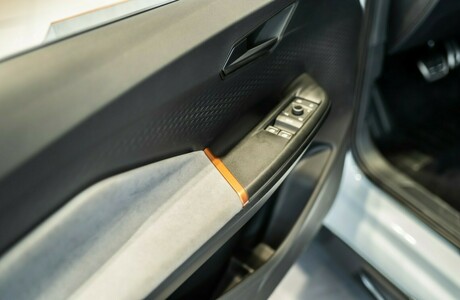 cupra-born-bold-akcija-porsche-inter-auto-35