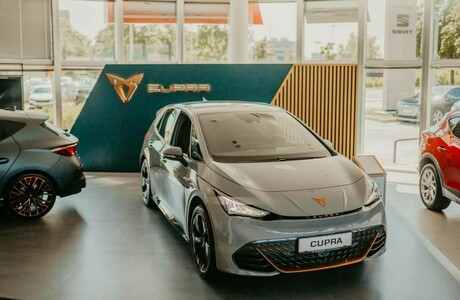 cupra-born-porsche-verovskova-46