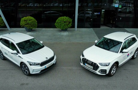 eurobasket-2023-porsche-verovskova-mobilni-sponzor-zensko-prvenstvo-v-kosarki-4