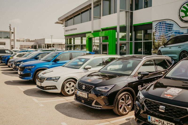 Odbito na Ljubljanici 2022 - prevzem vozil pri Porsche Verovškova