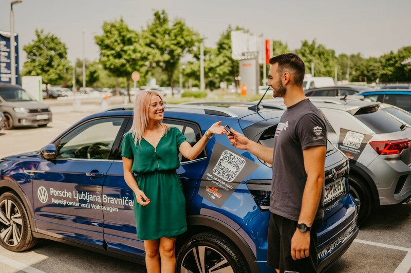 Get Together - Dance Festival - prevzem vozil pri Porsche Verovškova