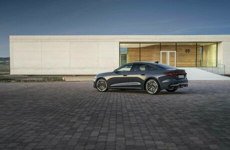 novi-audi-a5-limuzina-2024-porsche-inter-auto-3