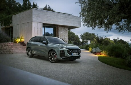 novi-audi-q3-2025-porsche-inter-auto-cena-cenik-akcija-suv-sportni-terenec-motorji-_2-1