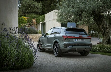 novi-audi-q3-2025-porsche-inter-auto-cena-cenik-akcija-suv-sportni-terenec-motorji-_8-1