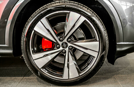 novi-audi-q5-2025-porsche-inter-auto-cena-cenik-tfsi-tdi-quattro-ponudba-slovenija-_6