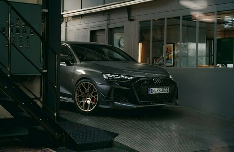 novi-audi-rs-3-competition-limited-21