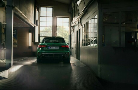 novi-audi-rs-3-competition-limited-5