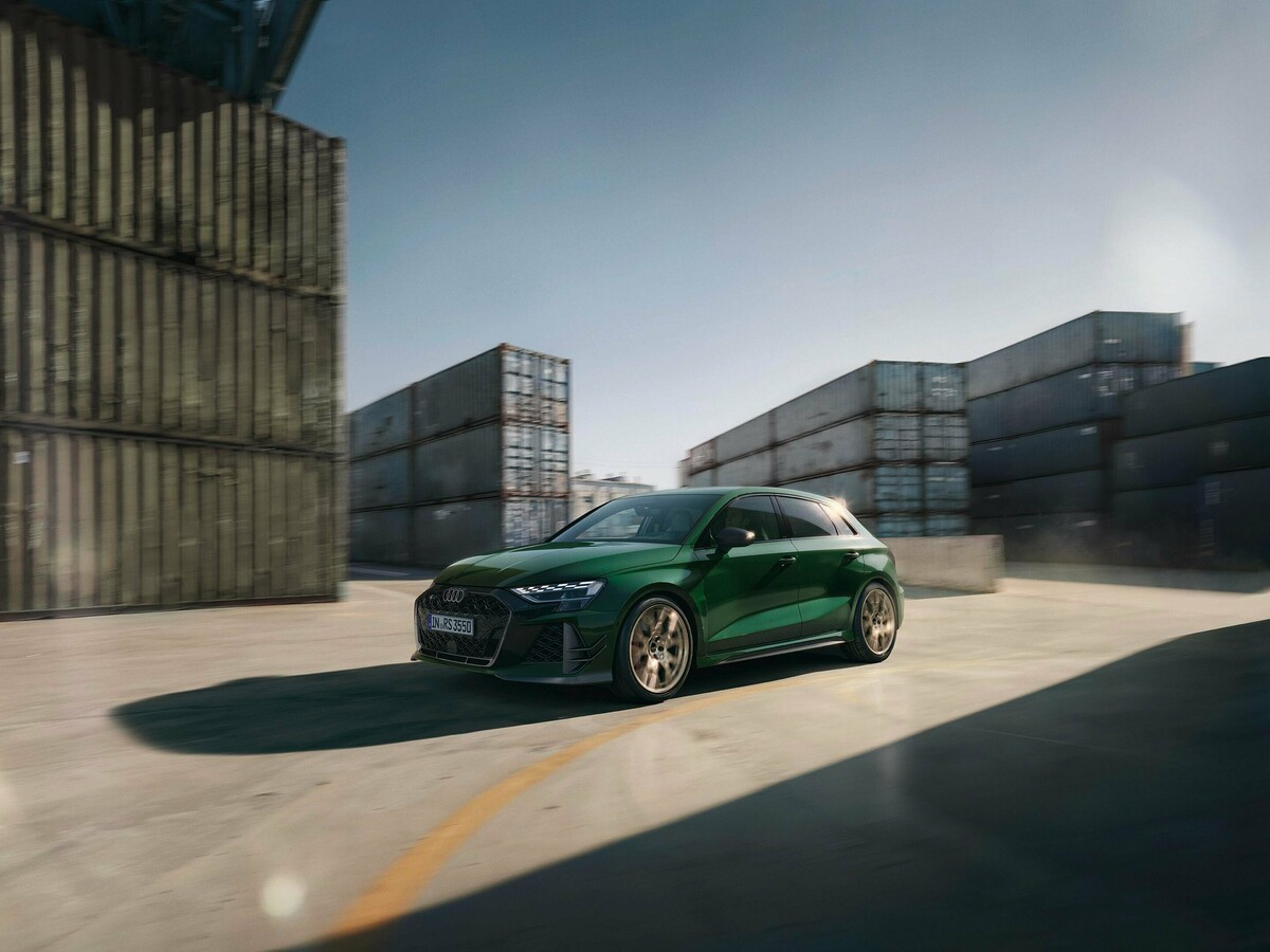 Novi Audi RS 3 competition limited