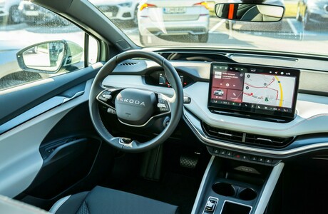 novi-skoda-elroq-cena-novosti-akcije-porsche-inter-auto-slovenia-2025-26