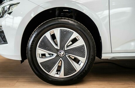 novi-skoda-kamiq-2024-porsche-inter-auto-9