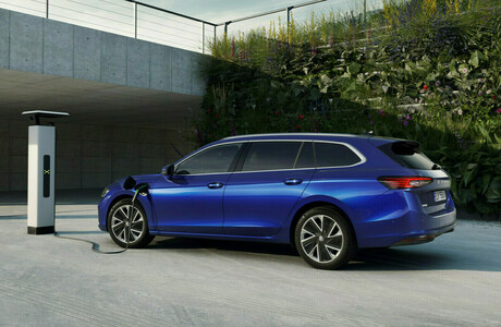 novi-skoda-superb-2024-4