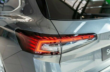 novi-skoda-superb-combi-2024-porsche-inter-auto-10_1