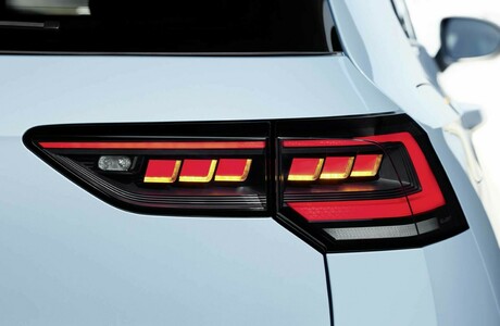 novi-vw-golf-8-gte-2024-6_1