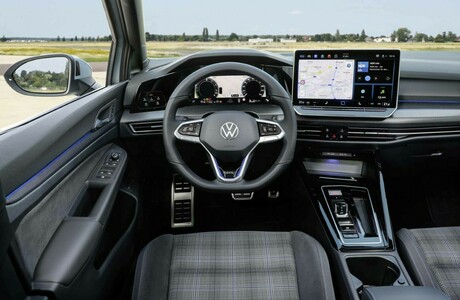 novi-vw-golf-8-gte-2024-7