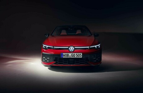 novi-vw-golf-8-gti-2024-12