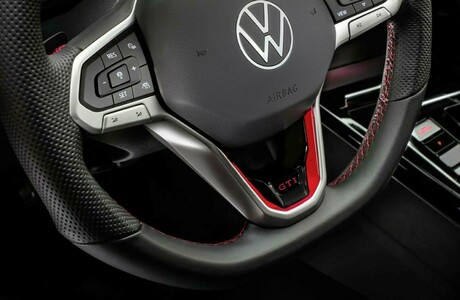 novi-vw-golf-8-gti-2024-6