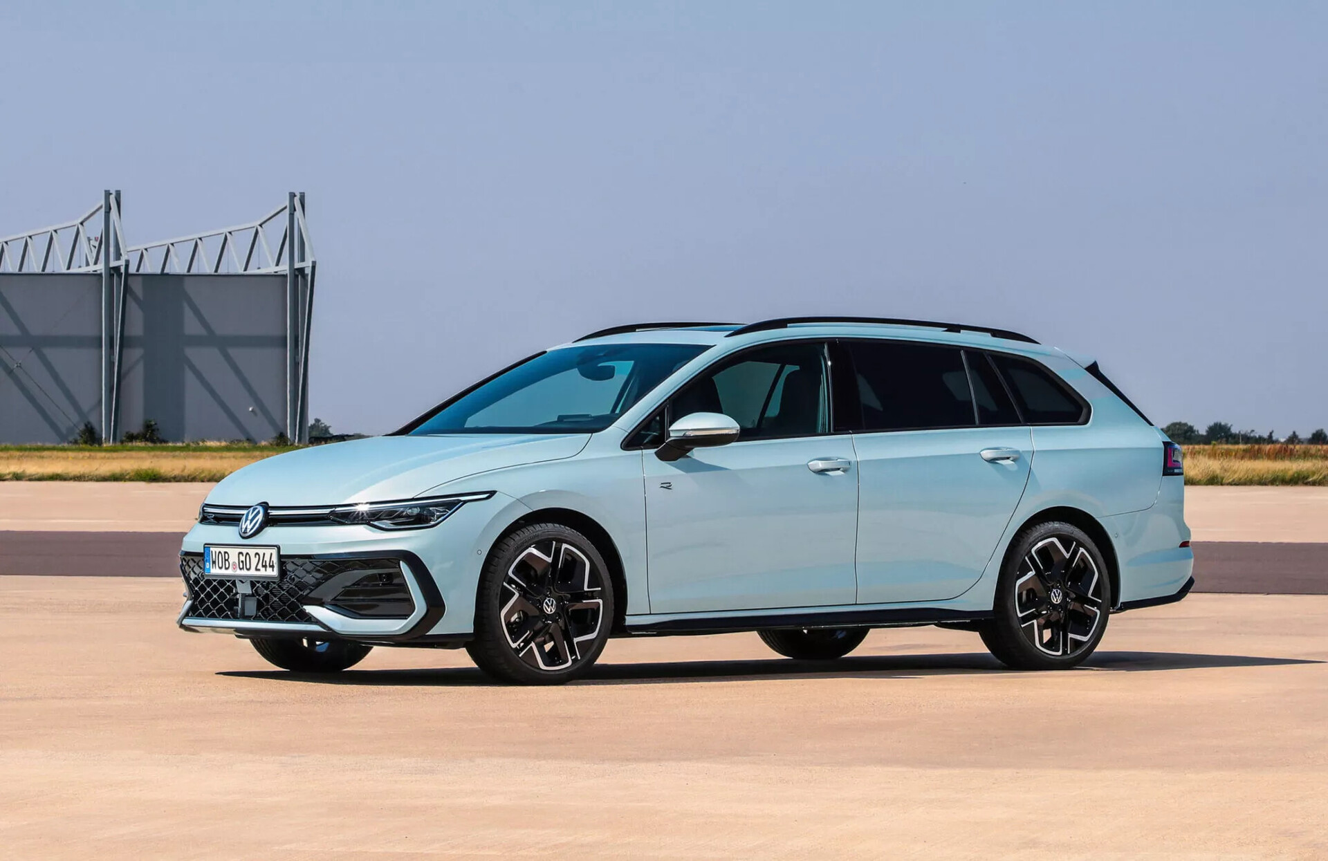 Novi VW Golf 8.5 Variant R-Line 2026