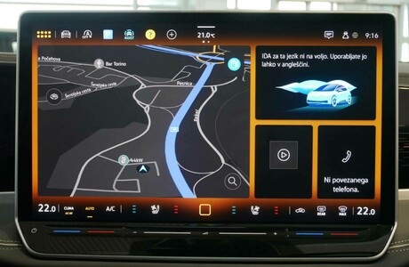 novi-vw-passat-variant-2024-porsche-inter-auto-12