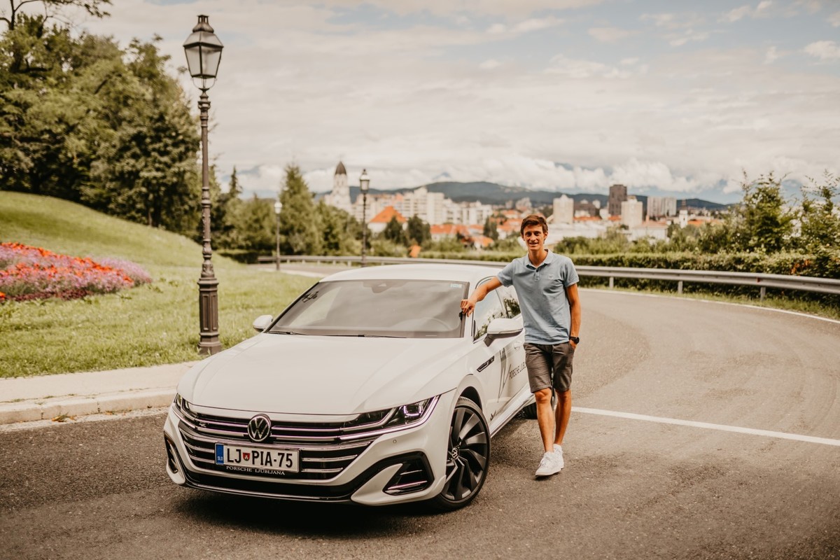 VW Arteon Shooting Brake 2021 in Peter Prevc