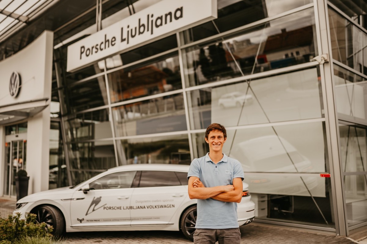 VW Arteon Shooting Brake 2021 in Peter Prevc