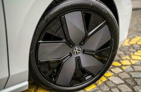 peter-prevc-vw-passat-porsche-ljubljana-78