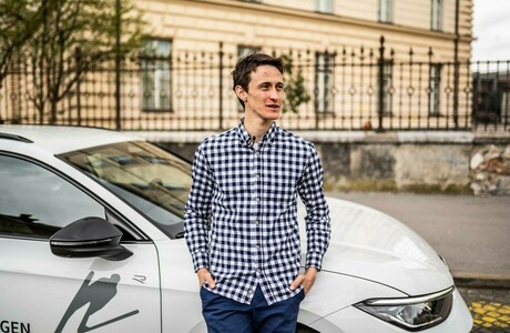 peter-prevc-vw-passat-porsche-ljubljana-83