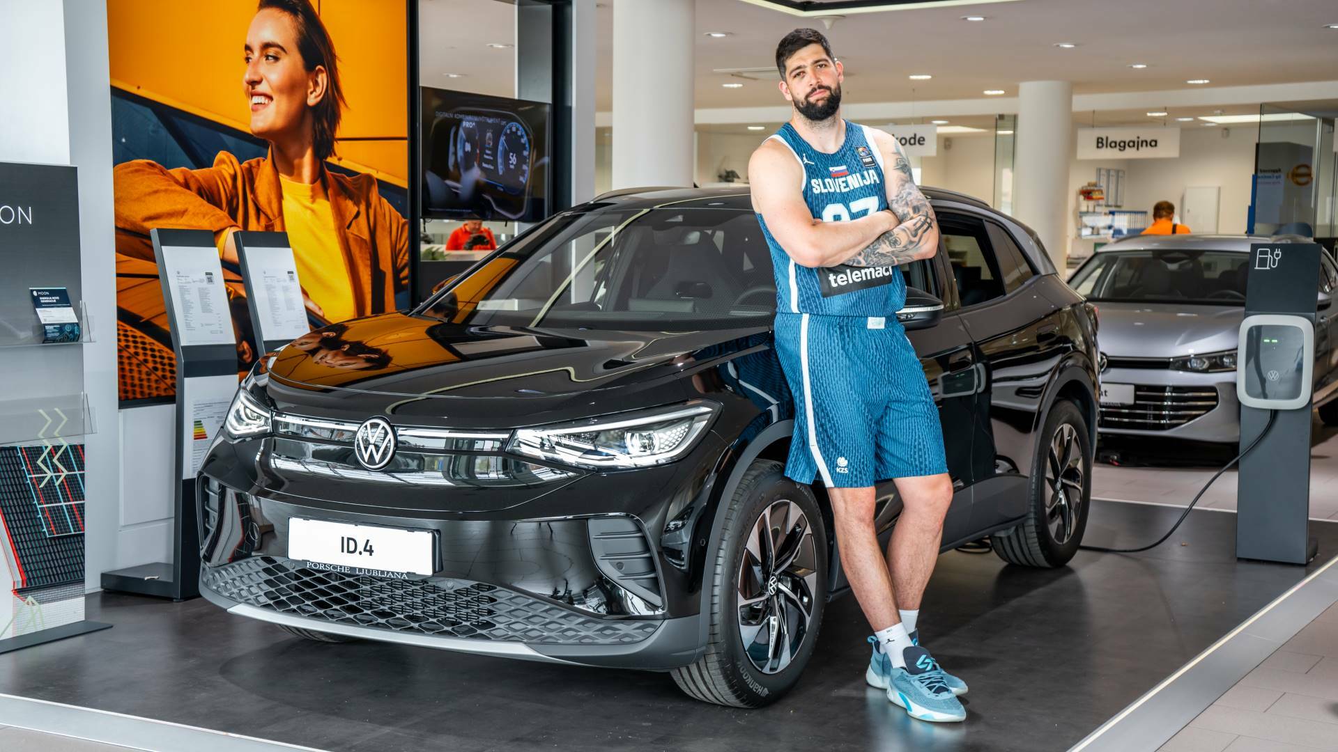 Porsche Inter Auto in KZS