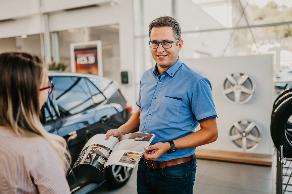 Prodajni svetovalec Volkswagen Mitja Mumlek.