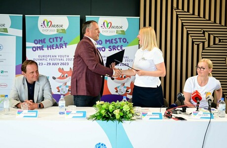 porsche-ptujska-cesta-seat-cupra-sponzor-10