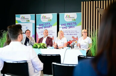 porsche-ptujska-cesta-seat-cupra-sponzor-7