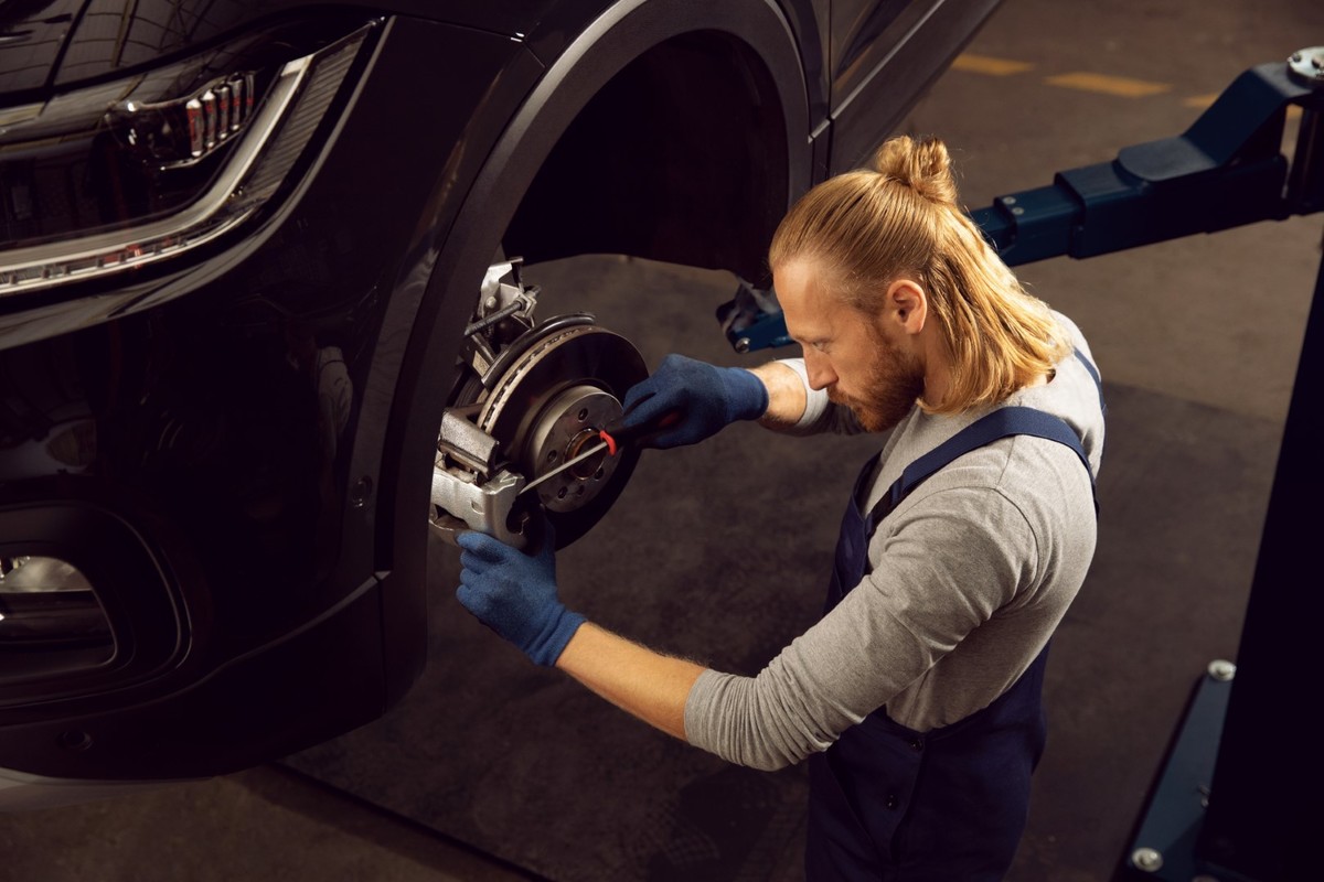 Menjava zavornih diskov in zavornih ploščic