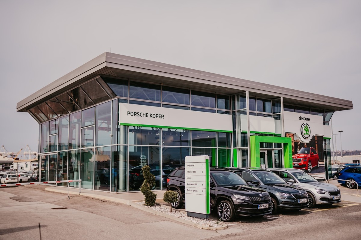 Porsche Koper - salon Škoda
