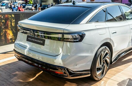 volkswagen-vw-id7-iaa-mobility-munchen-11