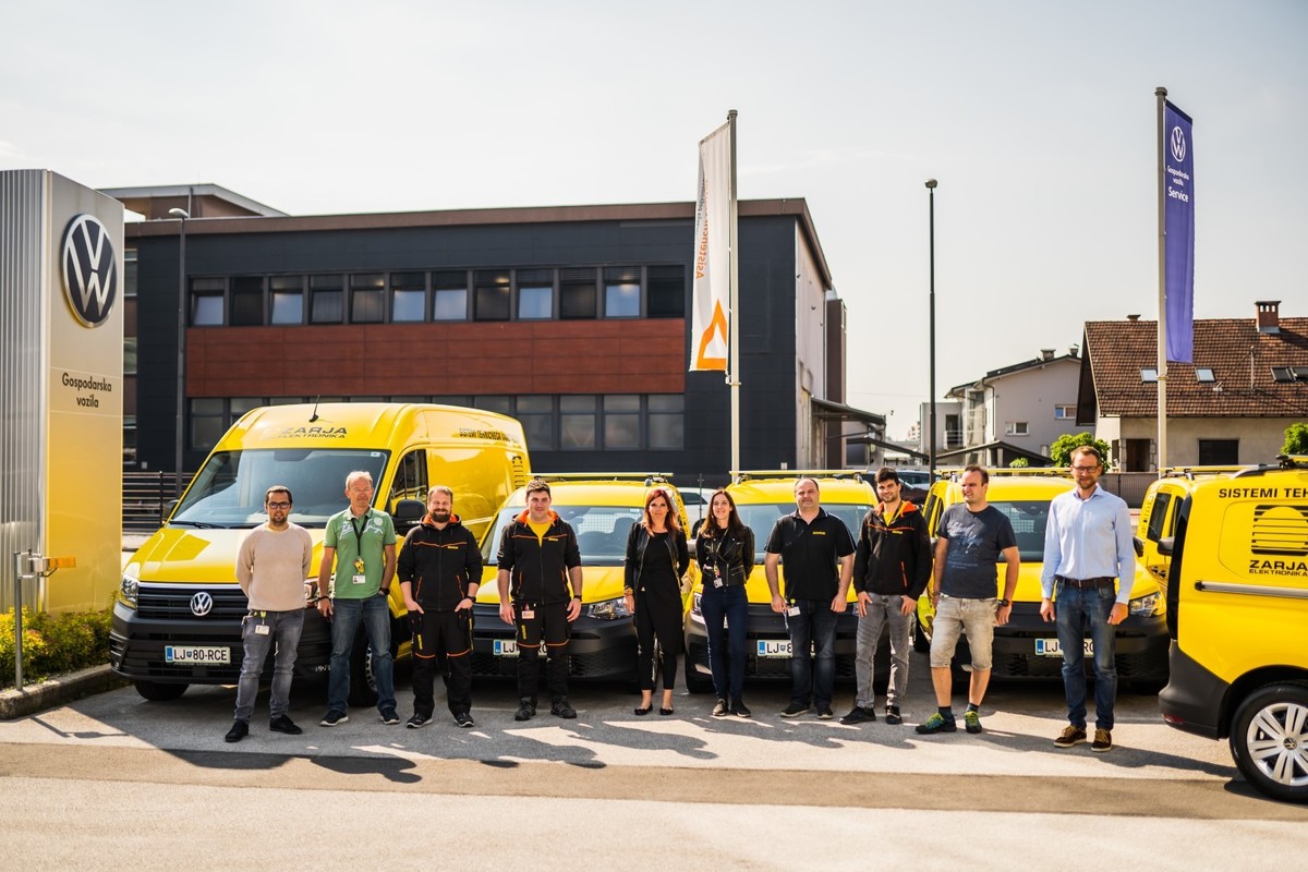 VW Caddy in Zarja Elektronika