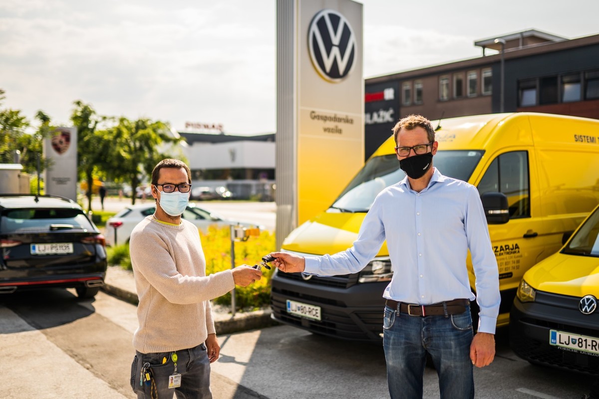 VW Caddy in Zarja Elektronika