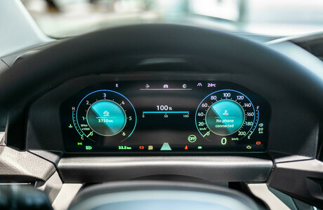 vw-caravelle-volkswagen-motorji-cena-cenik-kombi-potniski-porsche-inter-auto-sloven_3