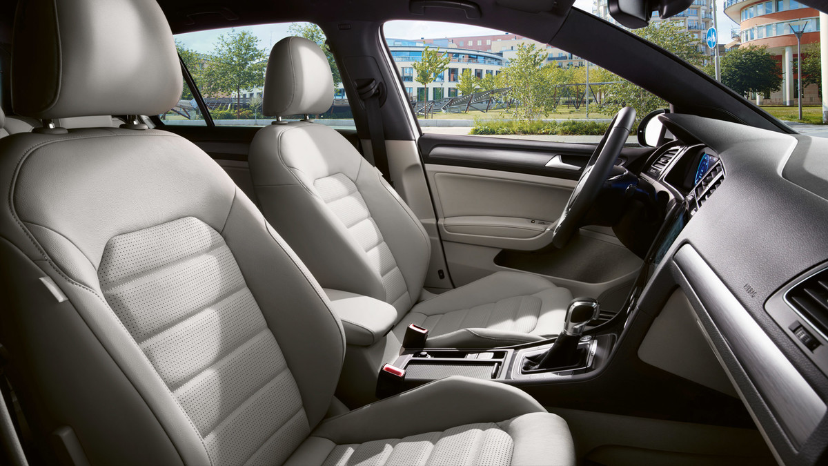 VW e-Golf notranjost