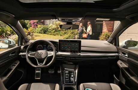 vw-golf-8-variant-2024-porsche-inter-auto-17