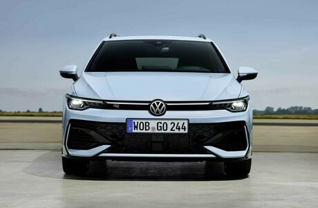 vw-golf-8-variant-2024-porsche-inter-auto-5