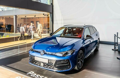 vw-passat-iaa-mobility-munchen-1-2