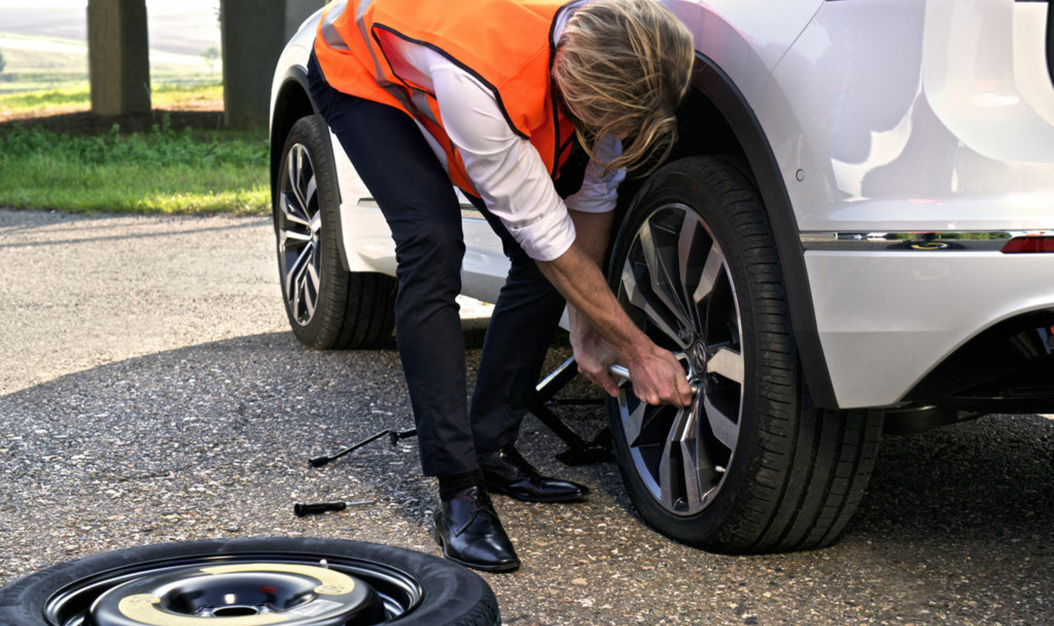 Asistenca Porsche Slovenija - avtomobilska asistenca 24 ur na dan