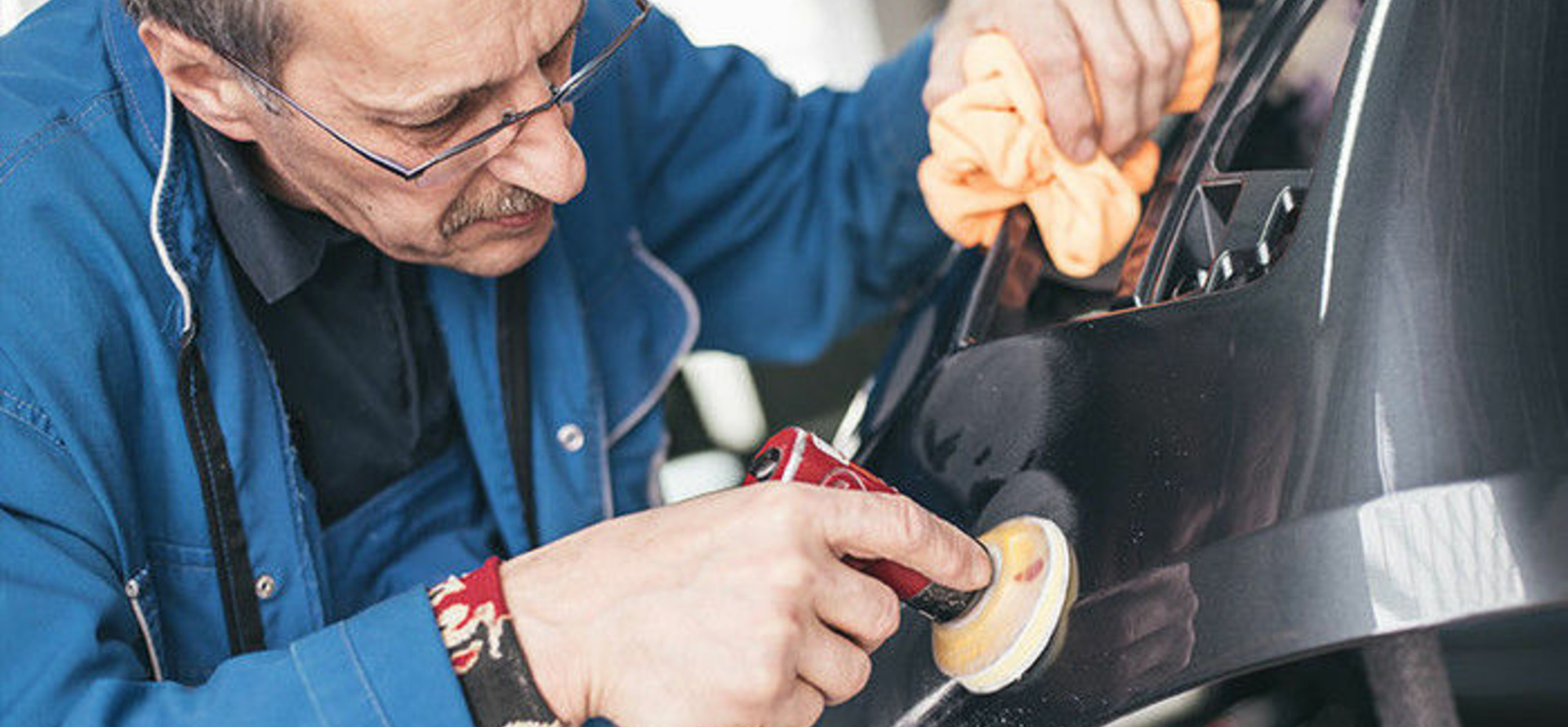 Imate poškodovan avto ali je v okvari? Asistenca Porsche Slovenija poskrbi za vas.  