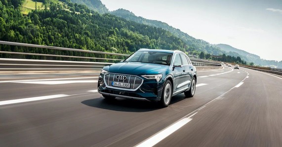 Električni avtomobili: nižji stroški in udobnejša vožnja - pogovor s strokovnjakom!