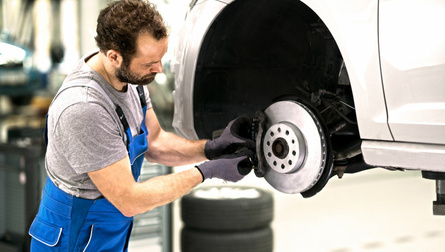 Menjava zavornih ploščic in diskov