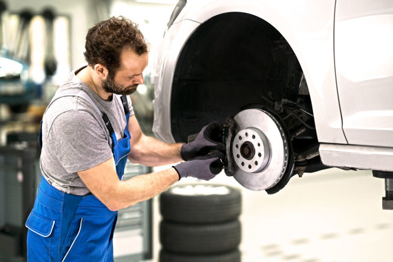 Menjava zavornih ploščic in diskov