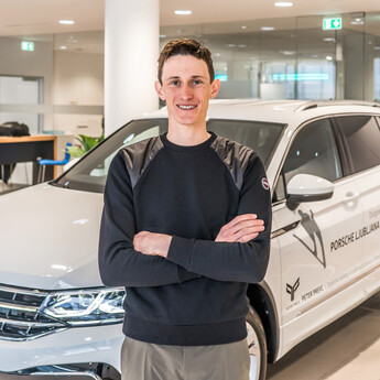 Peter Prevc z novim športnim terencem!